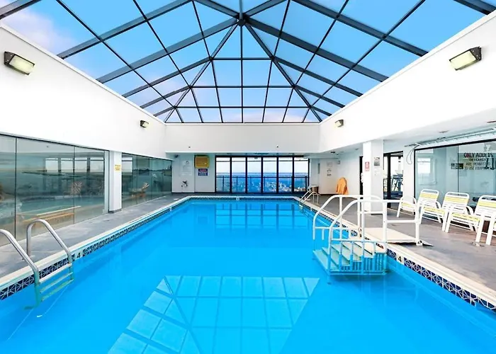 Holiday home Affordable Beachfront With Balcony Washer & Dryer Ac Pools & Game