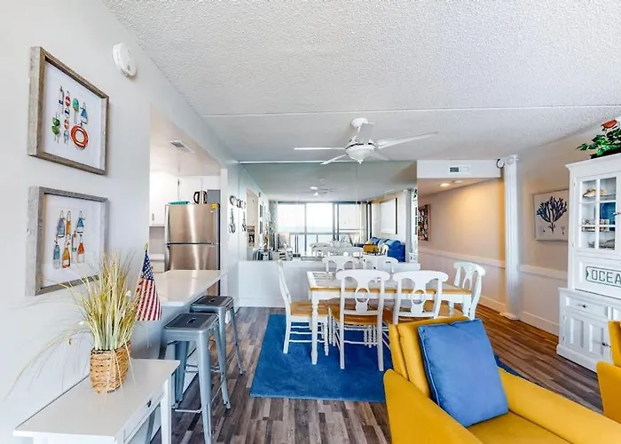 Holiday home Affordable Beachfront With Balcony Washer & Dryer Ac Pools & Game *