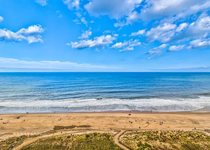 Holiday home Affordable Beachfront With Balcony Washer & Dryer Ac Pools & Game Ocean City